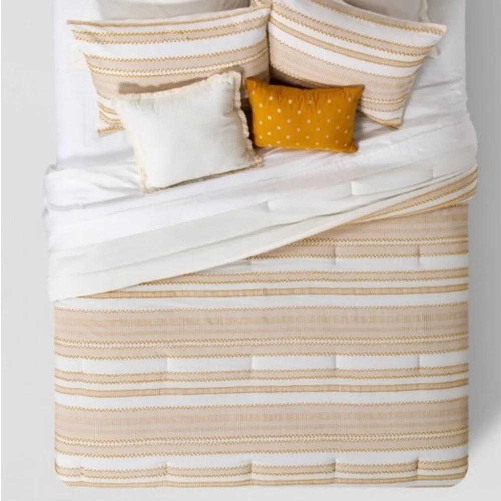 🎯 Threshold Target Boho Neutral Natural Stripes Yellow & Off White Comforter